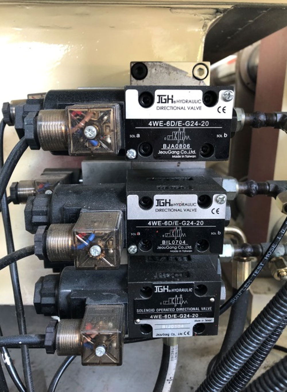 Y98S-300